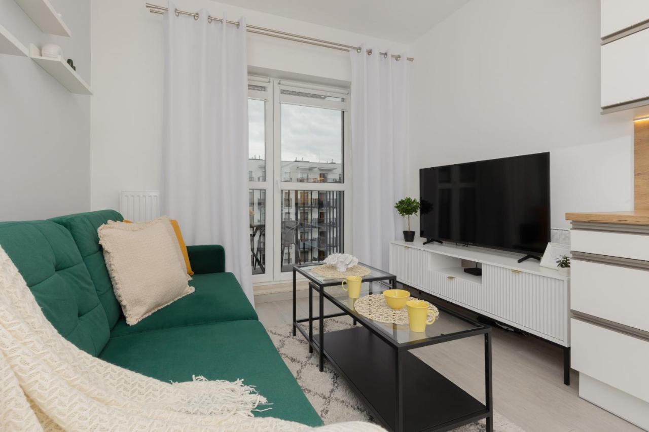 Cozy Apartment With Parking Bakalarska By Noclegi Renters Varsóvia Exterior foto